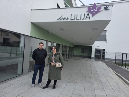 ŽUPAN SPREJEL DIREKTORICO DOMA UPOKOJENCEV DOMŽALE: PRIPRAVE NA...